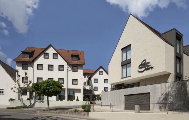 Aussen Schwanen und S2